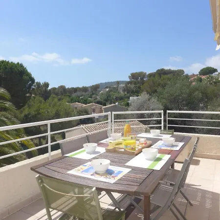 Apartment Les Mas De La Mer-4 By Interhome