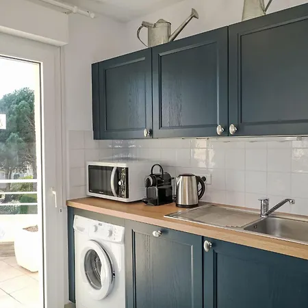 דירה Les Mas De La Mer-4 By Interhome